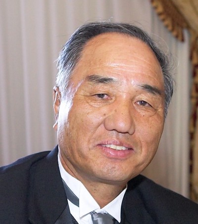 Chong Ho Kim